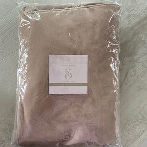 Ballard Designs Linen Club Baldwin/VV Ottoman Slipcover (slipcover only)